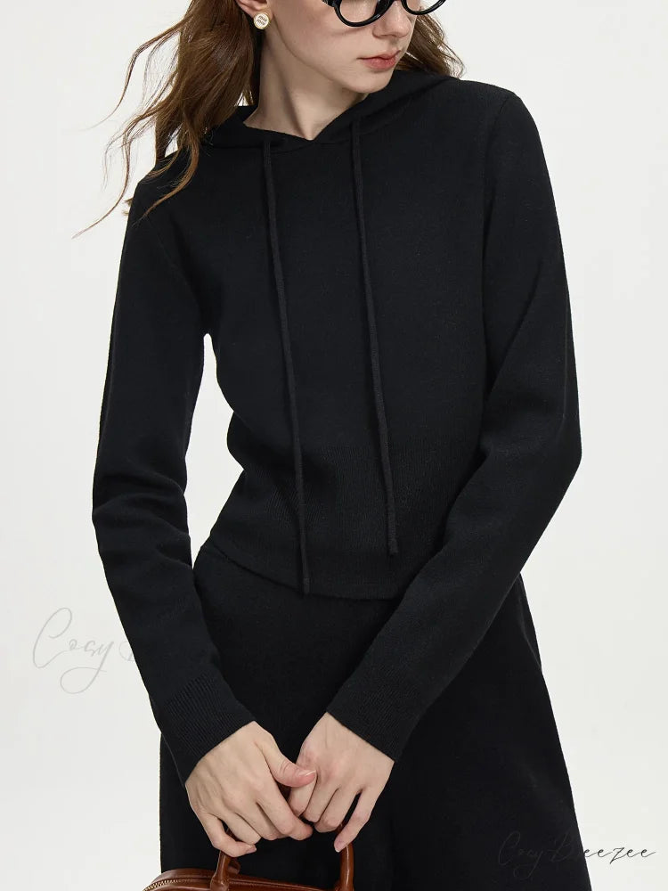 4.1% Wool Short Hooded Chic Knitwear Sweater Black Top / XS swraters-241228