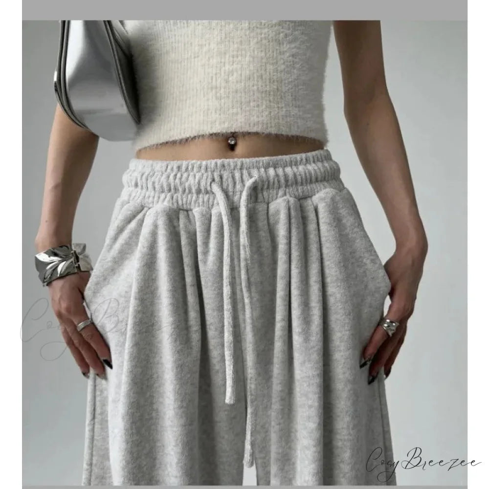 Basic Grey Knit Jogger Pants Grey / S pants-241228