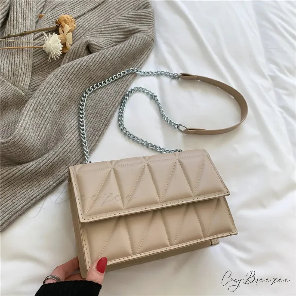 Chain Strap Embroidery Crossbody Bag khaki / 22x15x6cm crossbody-250126