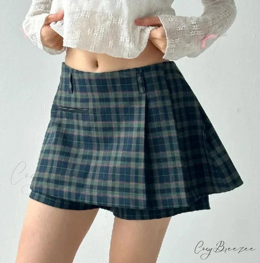 Dark Green Stylish Plaid Pleated Skort