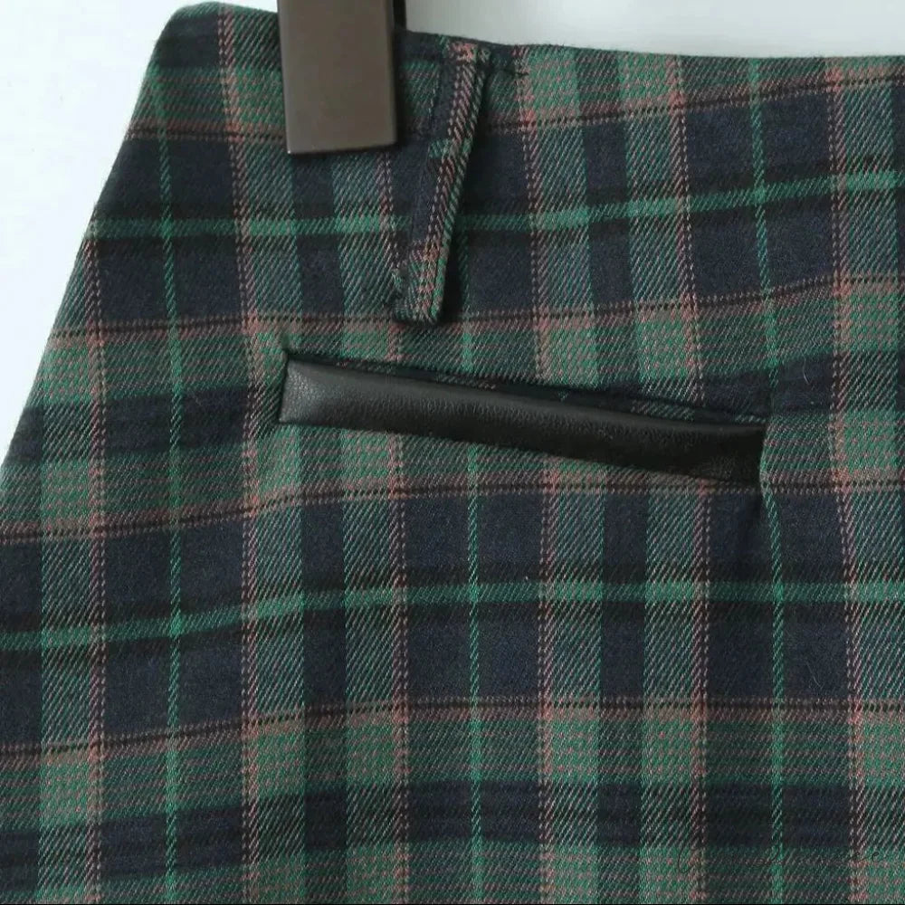 Dark Green Stylish Plaid Pleated Skort