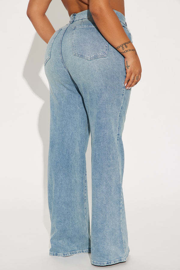 Loose Fit Washed Straight Jean