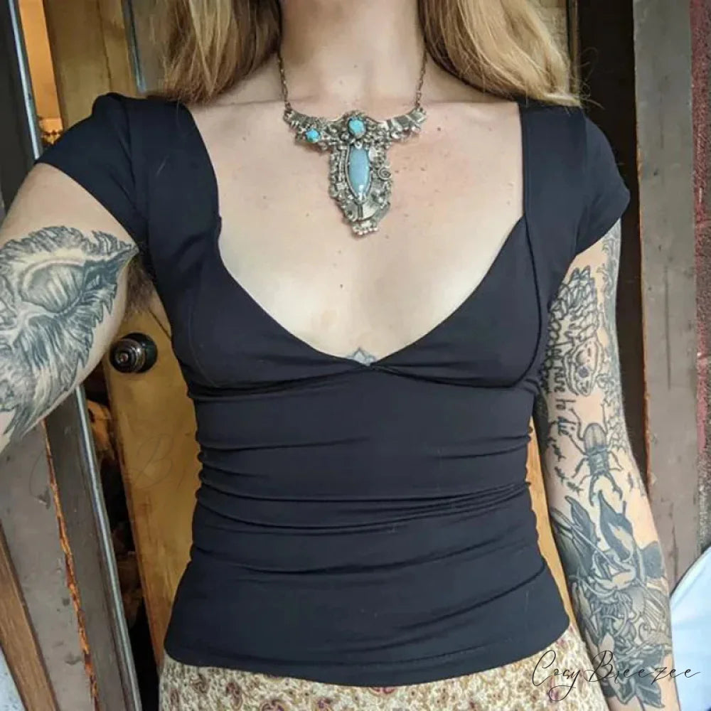 Deep V Low Cut Crop Top black / S croptop-250223