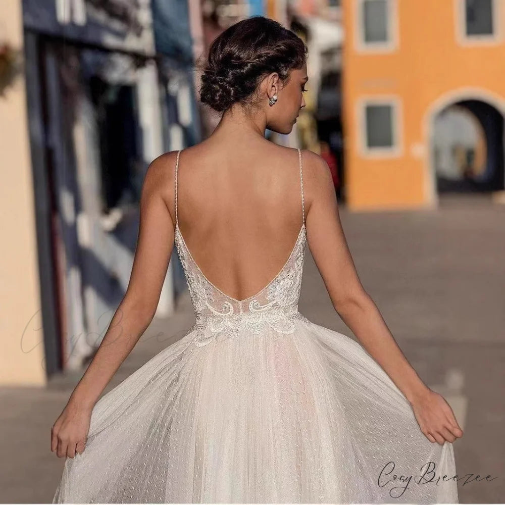 Deep V-Neck Sheer Tulle Wedding Dress White / 2 weddingdress-250223