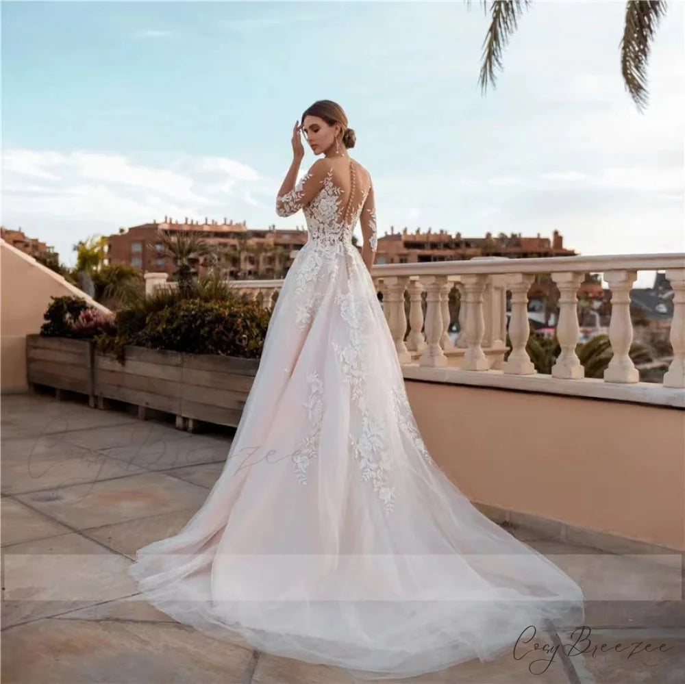 Deep V-Neck Slim Fit Bridal Wedding Dress white / 2 weddingdress-250223