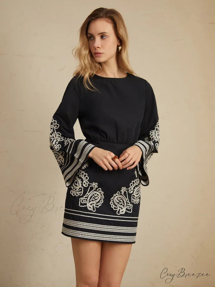 Delicate Embroidery Bell Trendy Sleeve Short Dress