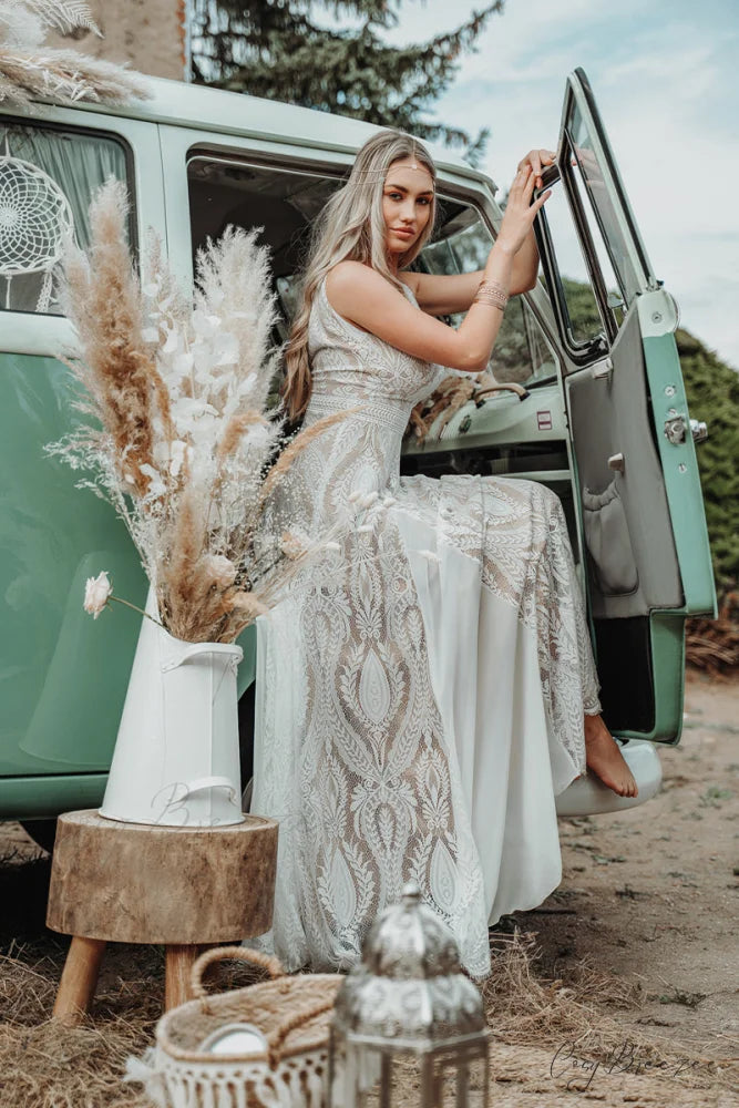Divine Lace Bohemian Trendy A-line Wedding Dress