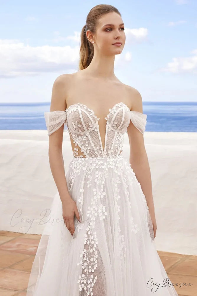 Fairytale Romance Graceful Off-the-Shoulder Wedding Dress