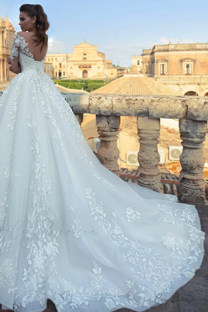 Fairytale Romance Lace Trendy Applique A-line Wedding Dress