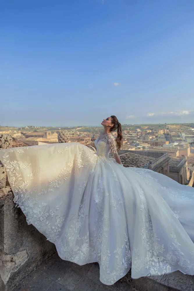Fairytale Romance Lace Trendy Applique A-line Wedding Dress