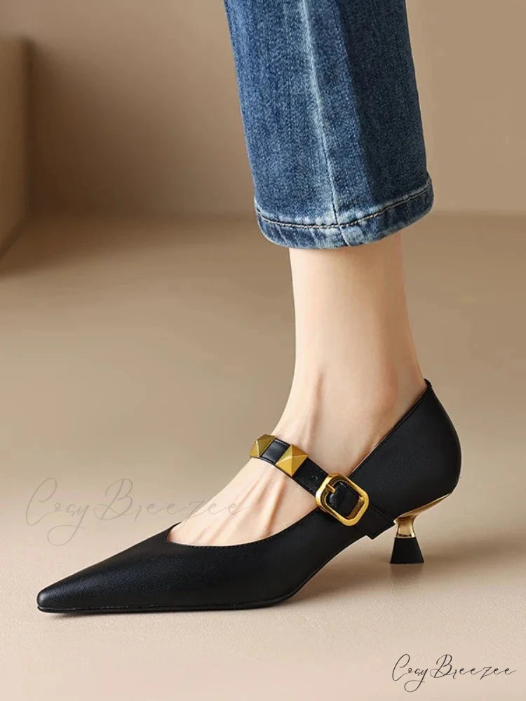 Fashion Fall Pointed Shallow Mouth Rivets Professional Temperament Low Heel Pump Black / 35