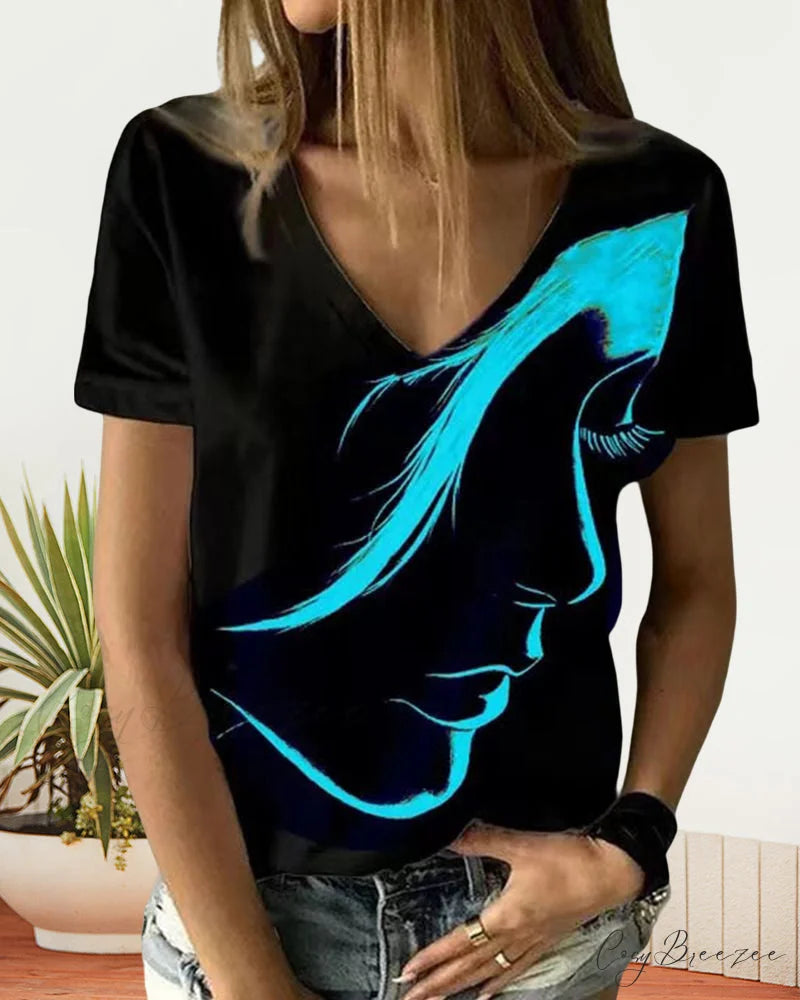 Figure with V-neck T-shirt Print