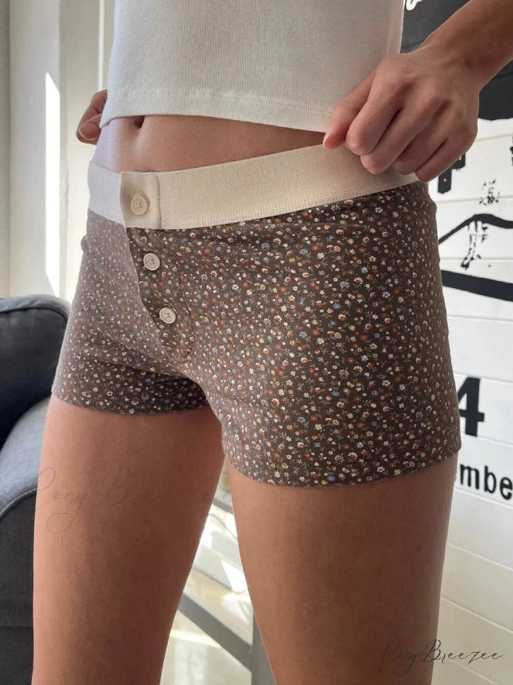 Floral Button Elastic Waist Shorts short-250223