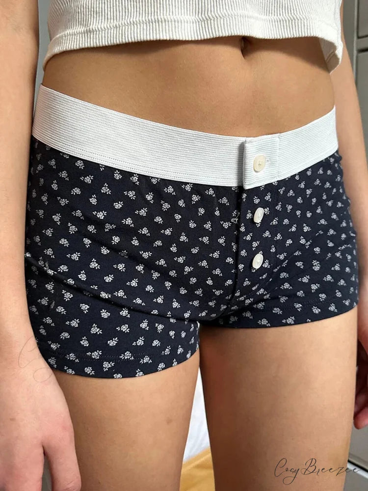 Floral Button Elastic Waist Shorts short-250223