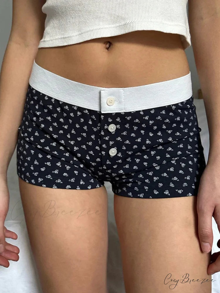 Floral Button Elastic Waist Shorts short-250223