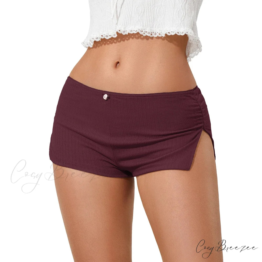 Flower Decor Slit Hem Bodycon Shorts red / S short-250223