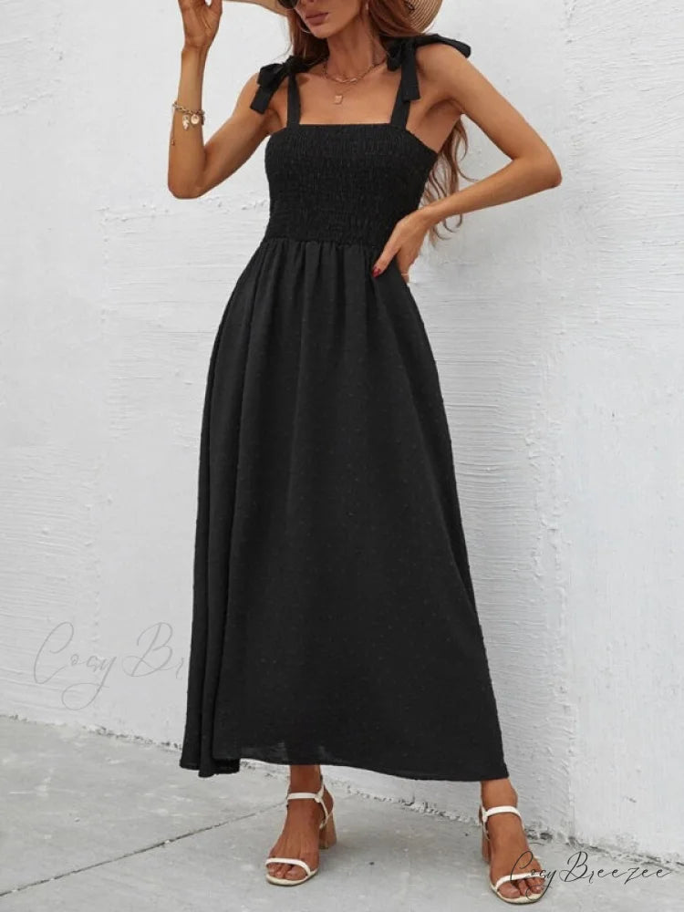 for Flowered Design Tiered Gown Smocked Women Black / S