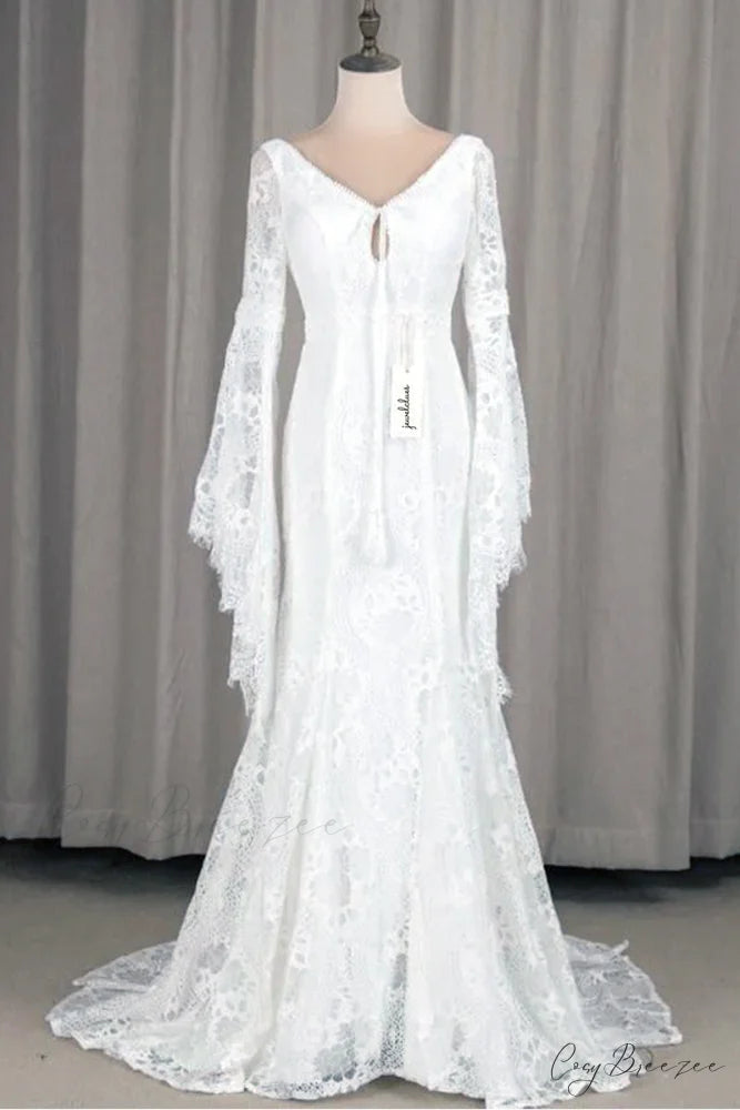 Forever Romantic Bohemian Trendy Lace Wedding Dress