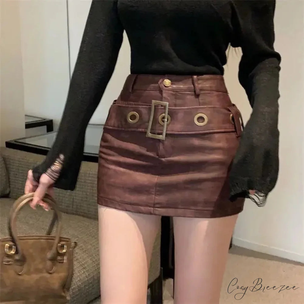 Form-Fitting Leather Skirt Red / S skirts-250223