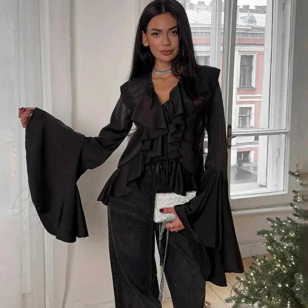 Frilled Lace-up V-neck Relaxed Long Sleeve Blouse Black / S blouse-250126