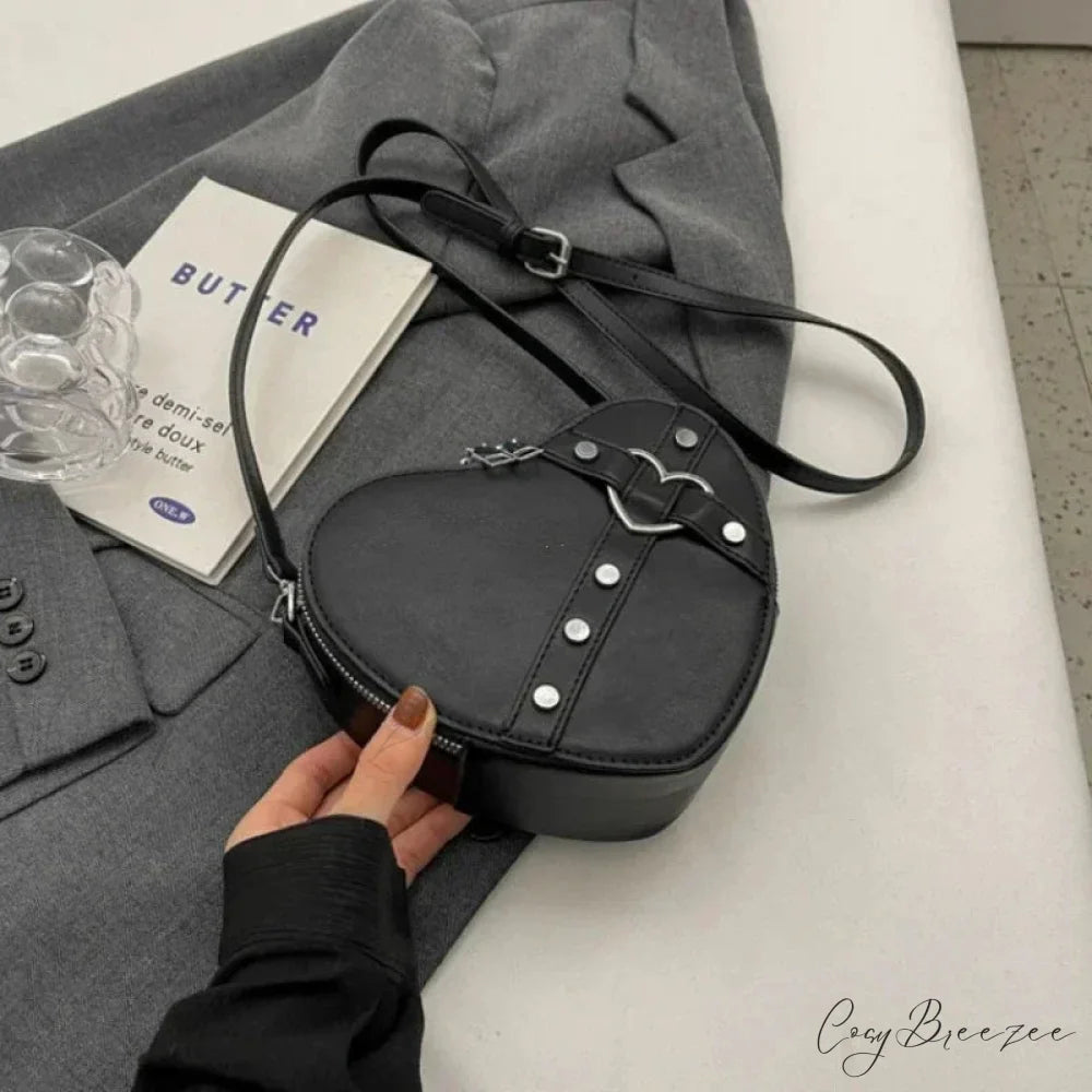 Heart Shaped PU Leather Bag Black shoulder-250126