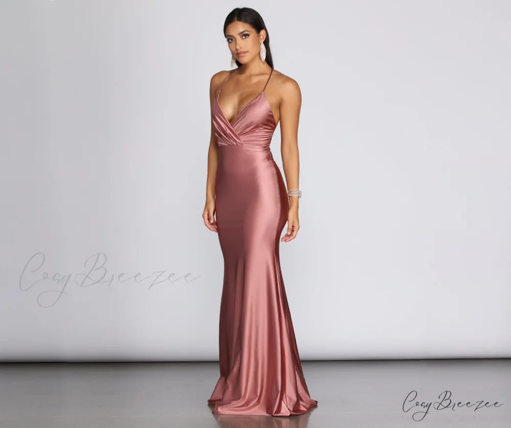 Jerry Cross Stylish Back Draped Gown