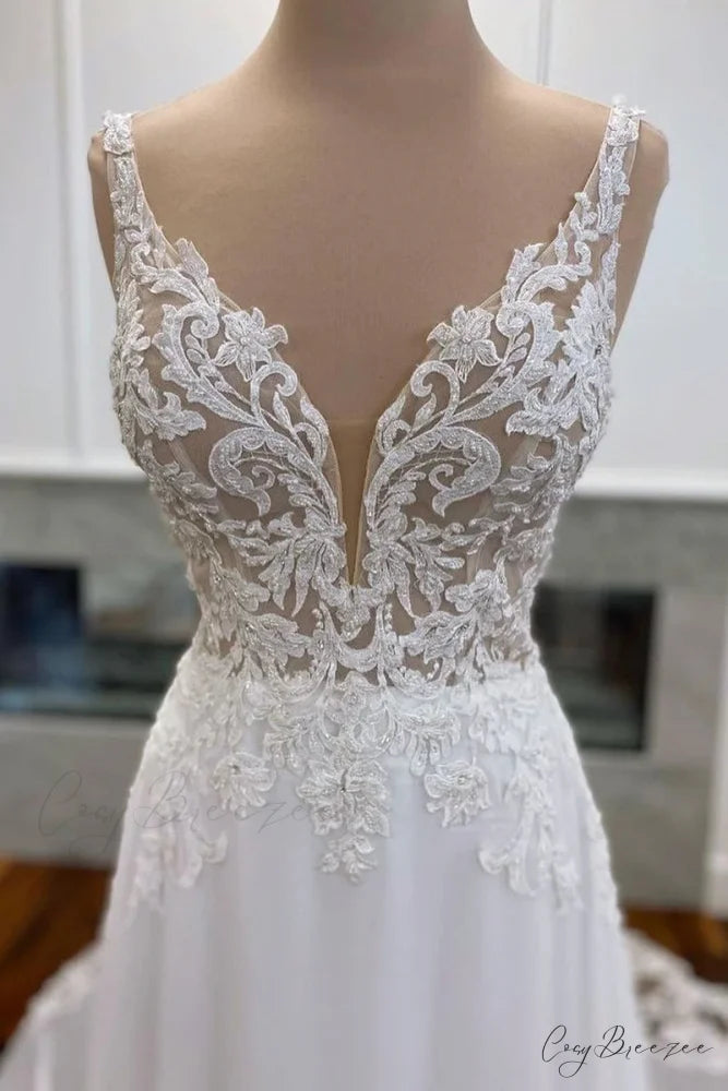 Kelsey Chiffon & Trendy Lace Wedding Dress