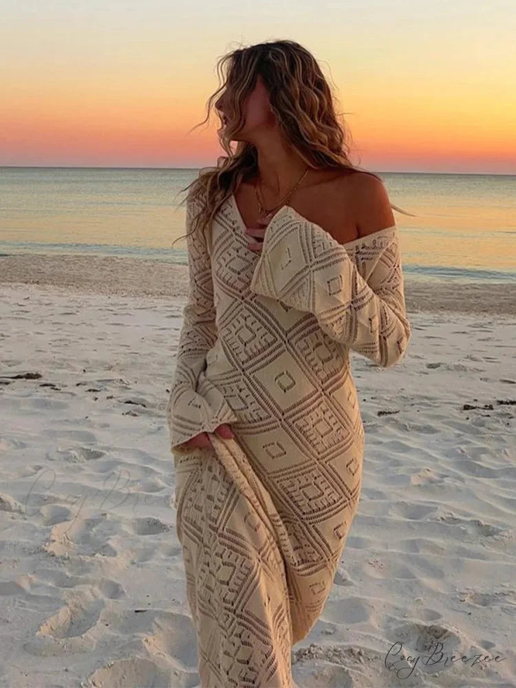 Knit Hollow V Sweater Maxi Dress