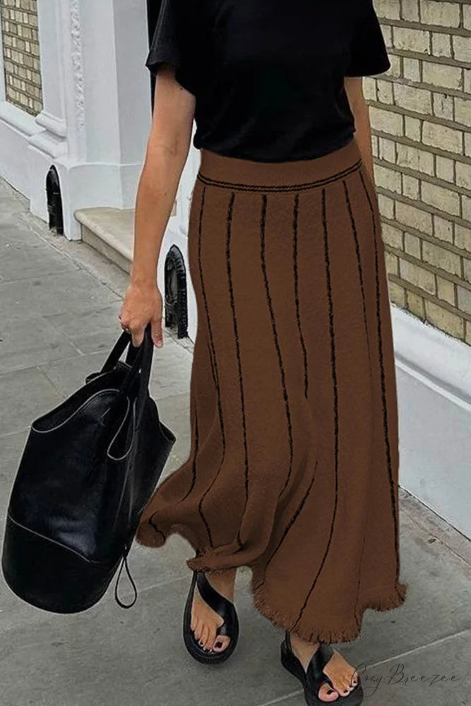 Knit with Fringe Hem Skirt Stripes Coffee / L