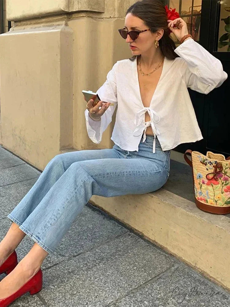 Lace-up V-neck Relaxed Long Sleeve Blouse blouse-250126
