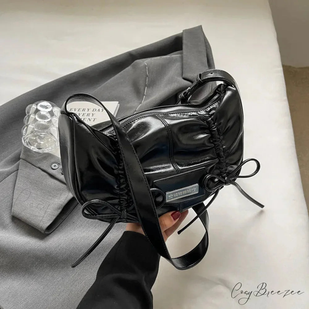 Large Capacity Messenger Bag Black shoulder-250126