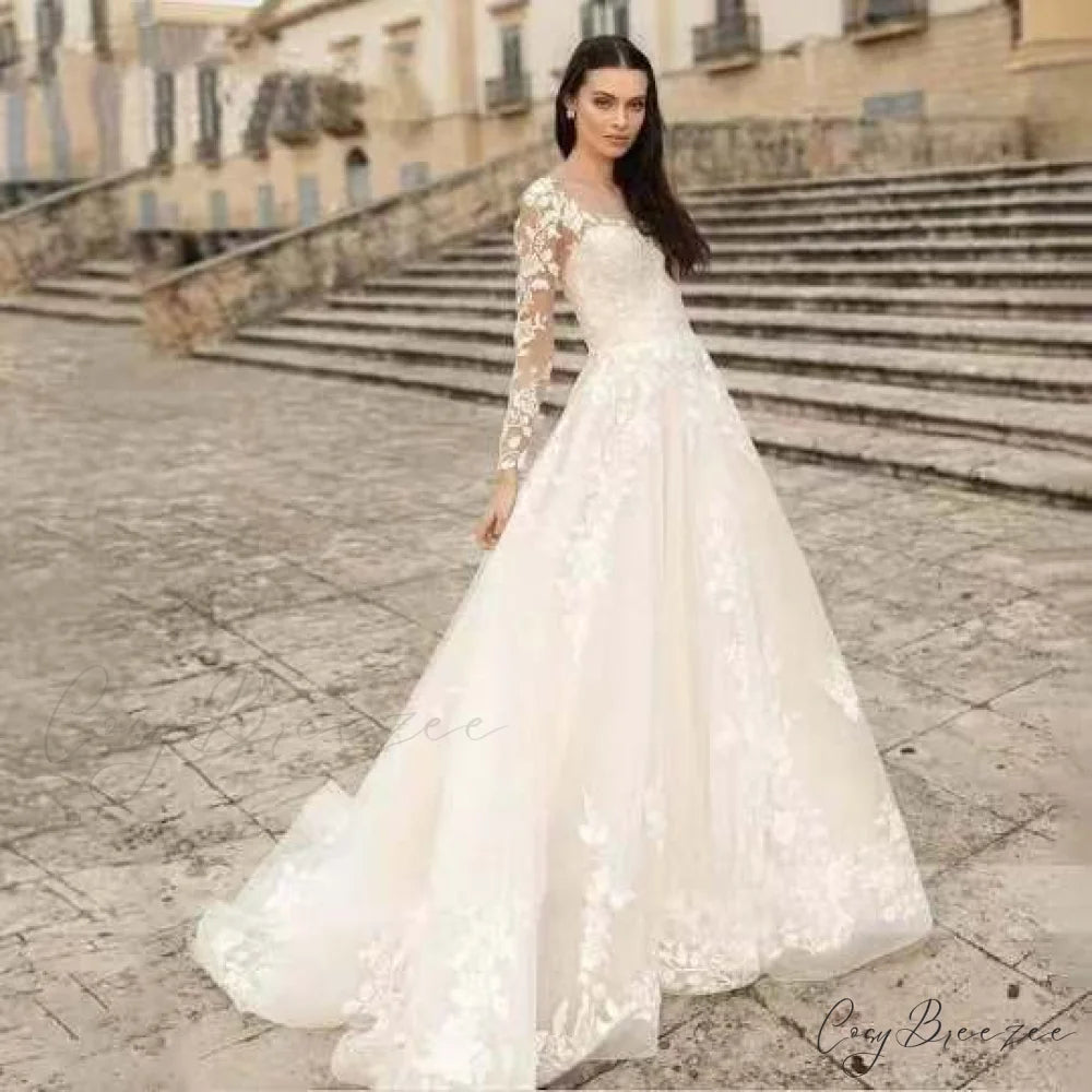 Long Sleeve Backless Wedding Dress white / 2 weddingdress-250223
