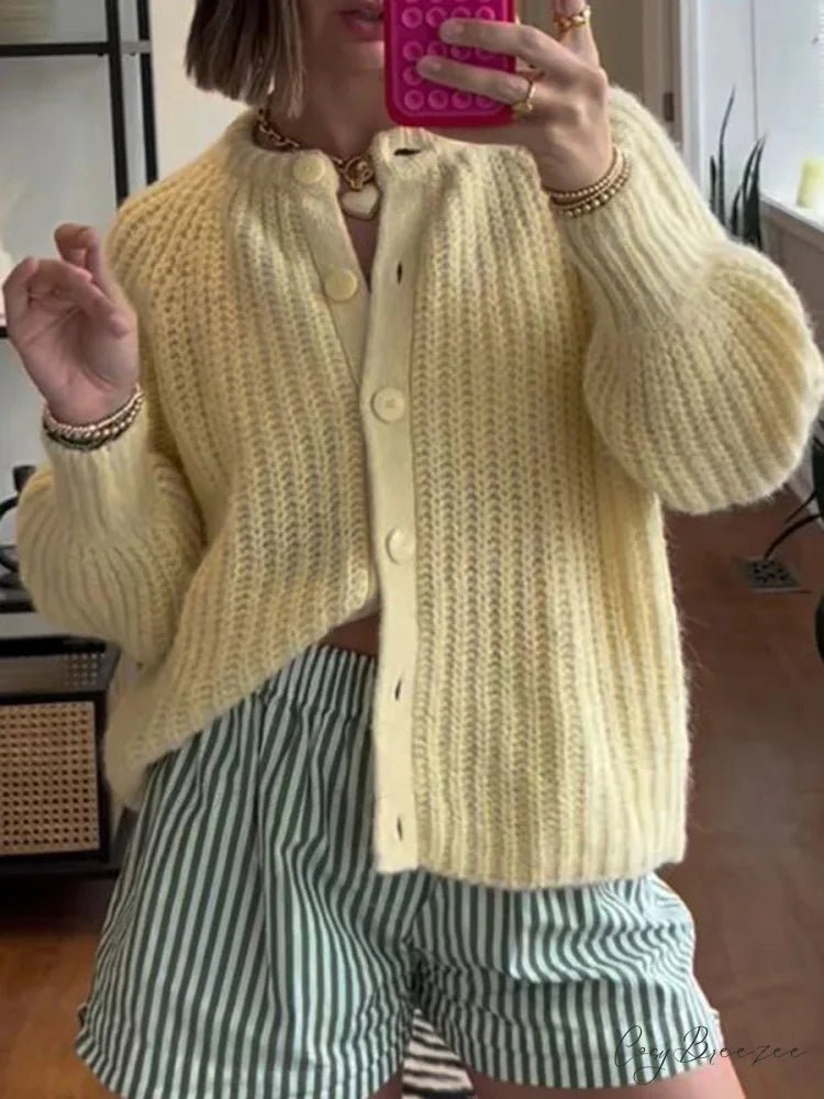 Loose Plain Crew Neck Button Cardigan beige / S cardigans-241228