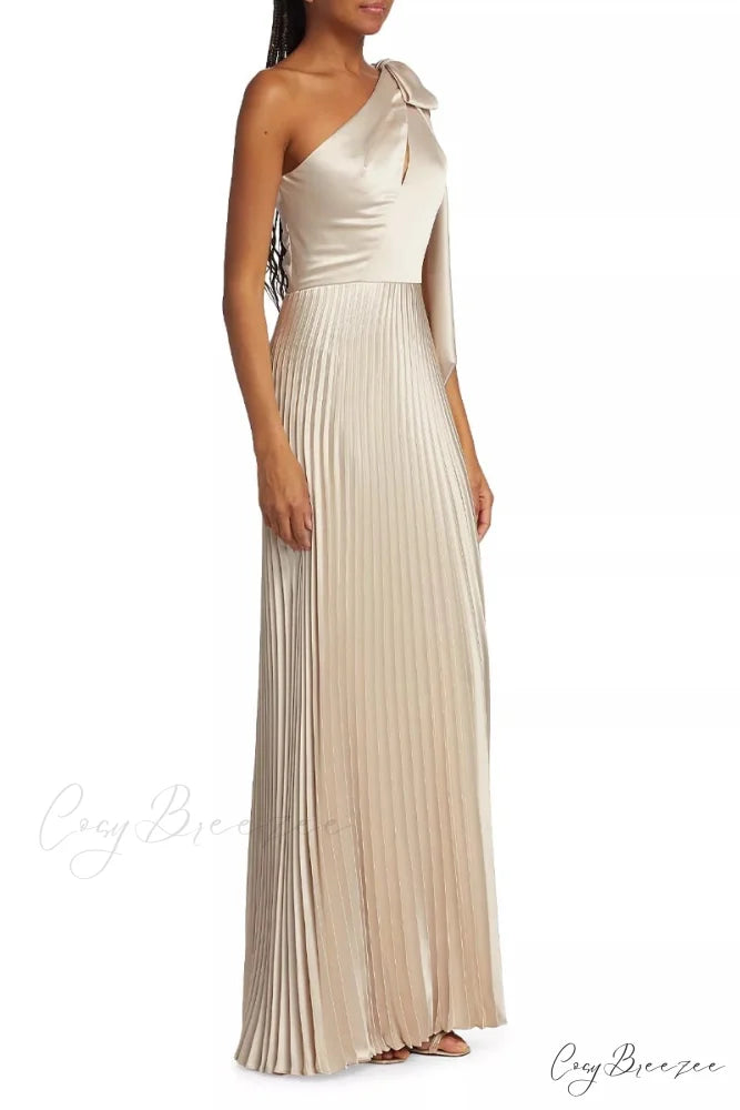 Lovely Evenings One-Shoulder Trendy Pleated Maxi Dress