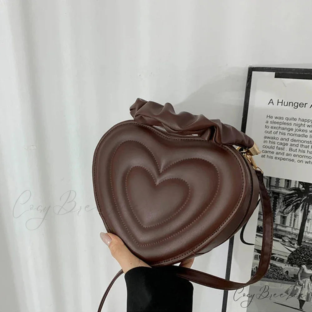 Luxurious Quilted PU Leather Heart Crossbody coffee / 22x19x8cm crossbody-250126