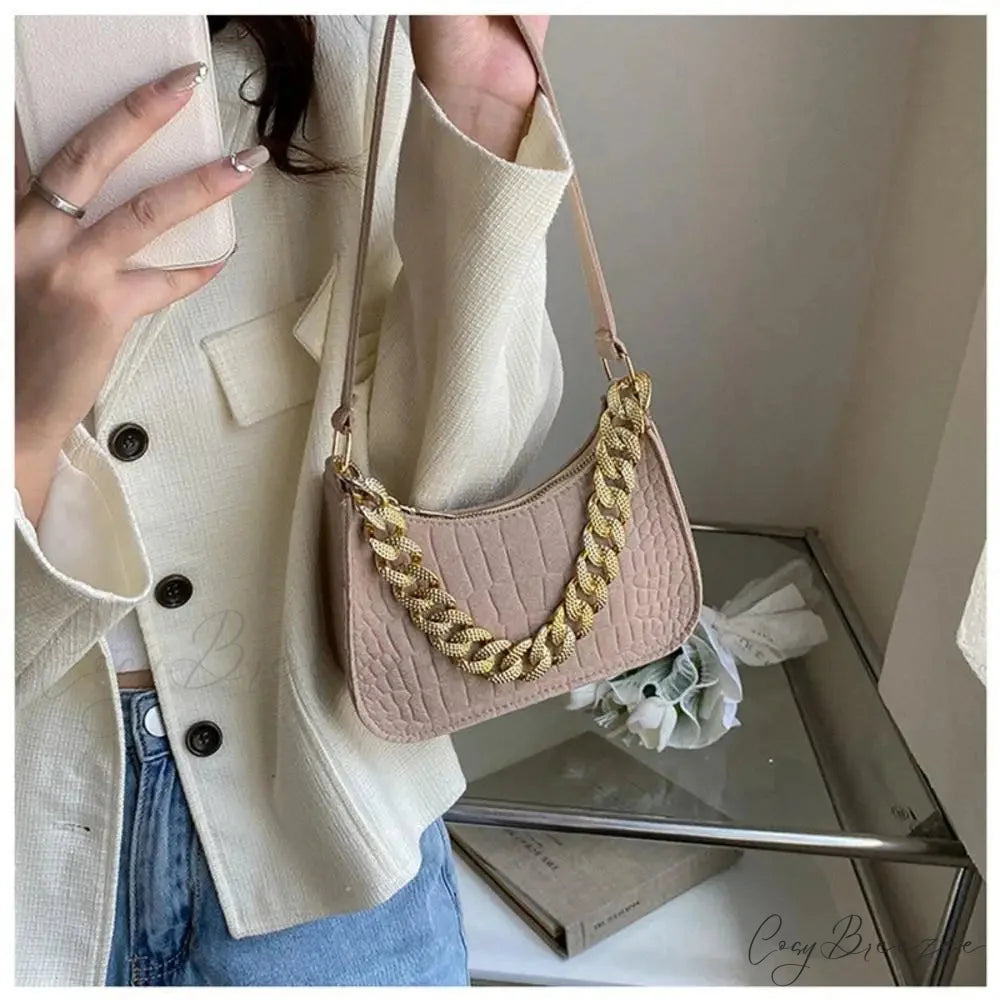 Luxury Metal Chain Shoulder Handbag Elegant Clutch handbag-250126