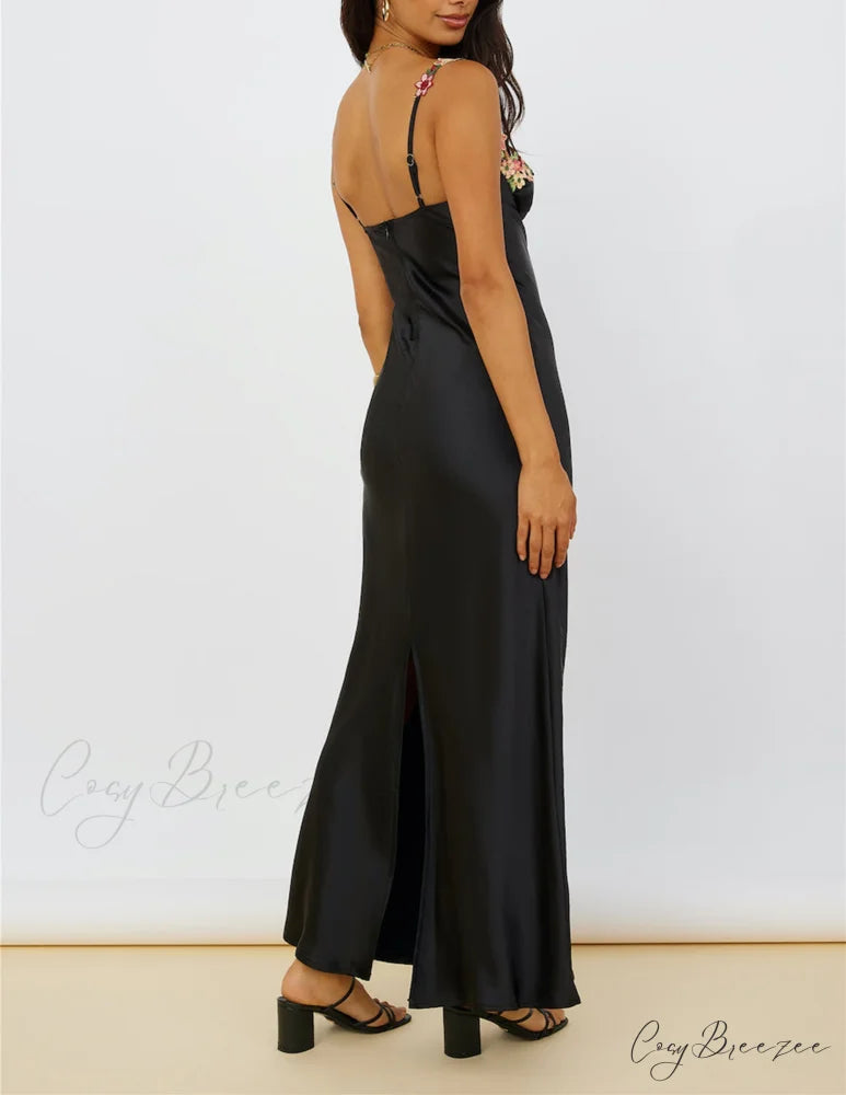 Magnetic Forces Flower Charming Embroidery Maxi Dress Black