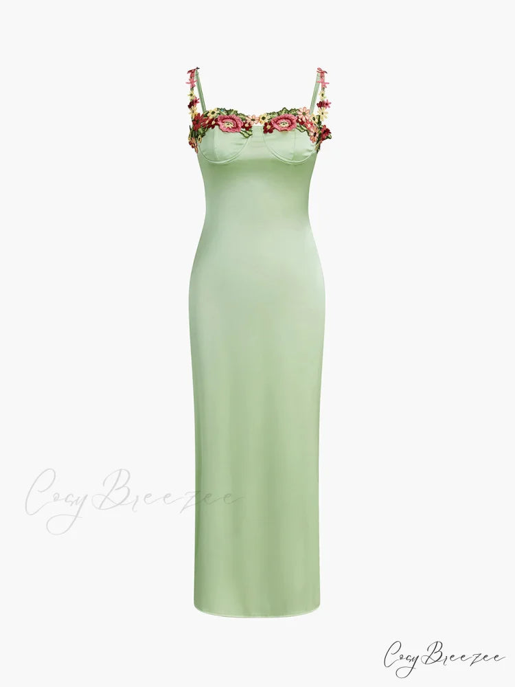 Magnetic Forces Flower Charming Embroidery Maxi Dress Black Green / S
