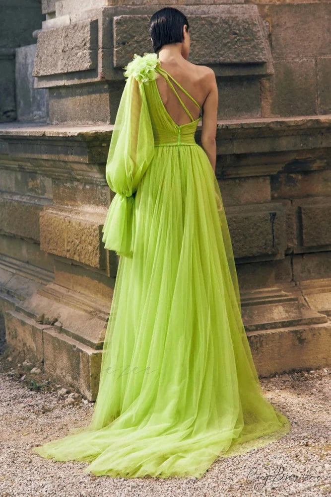 Marchesa Illusion One-Shoulder Trendy Tulle Maxi Dress