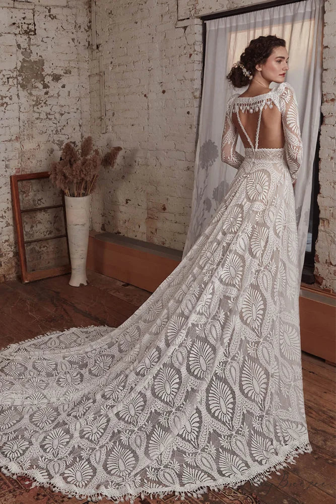 Mijas Ethereal Graceful Lace Wedding Dress
