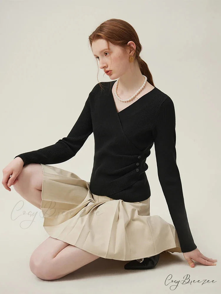Minimalist V-neck Knit Bottom Sweater Sweater Black / S swraters-241228