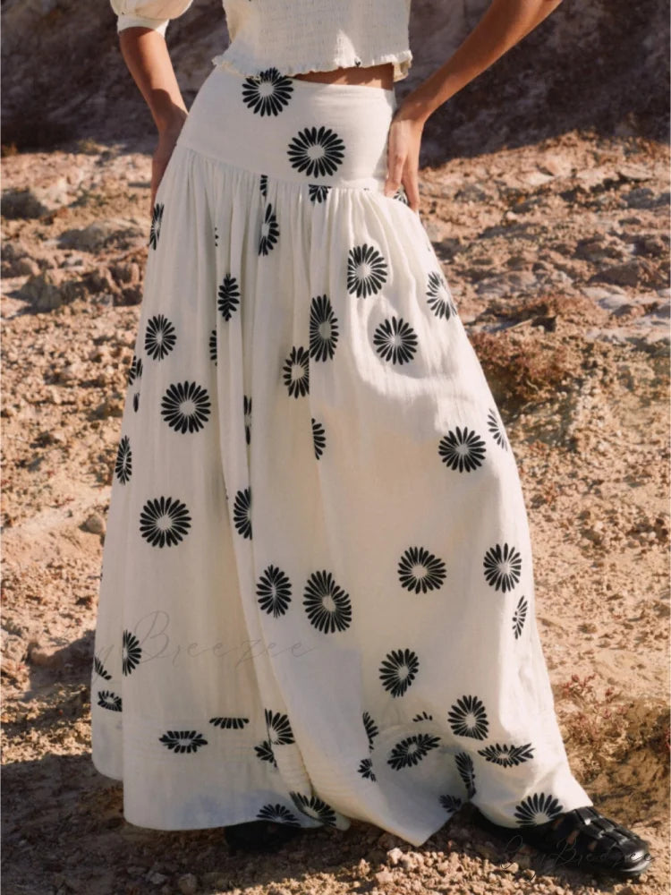 Modern Daisy Stylish Print Blouse Skirt Cream / S