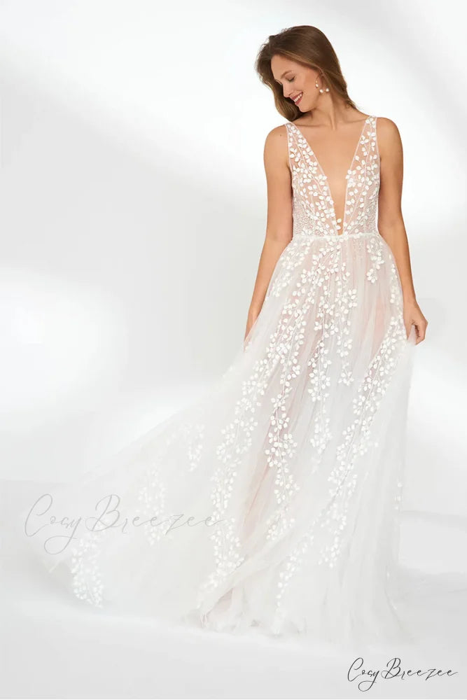 Olena Ethereal A-line Trendy Tulle Wedding Dress