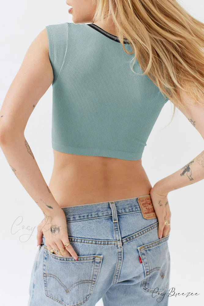 Patchwork Neck U Solid T-Shirt