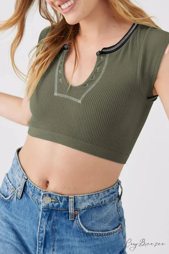 Patchwork Neck U Solid T-Shirt Army Green / S
