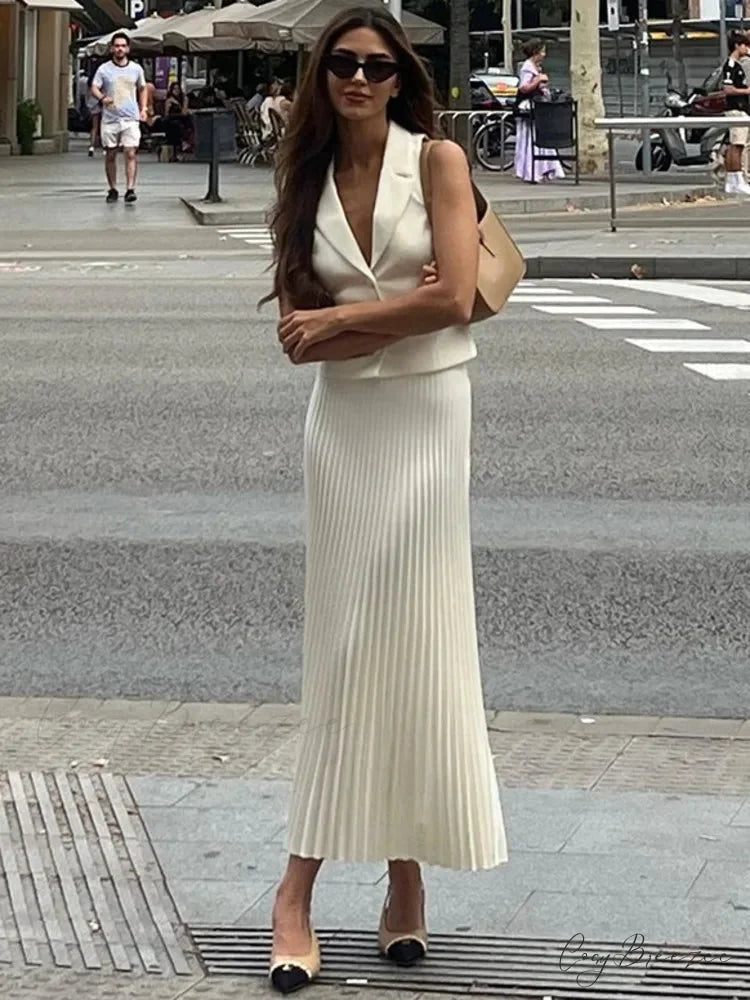 Pleated Midi Skirt Charming And Vest Set White / M