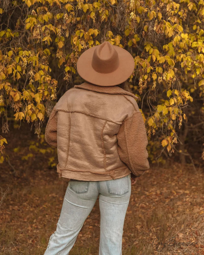 Pocketed Sherpa Jacket - Mocha
