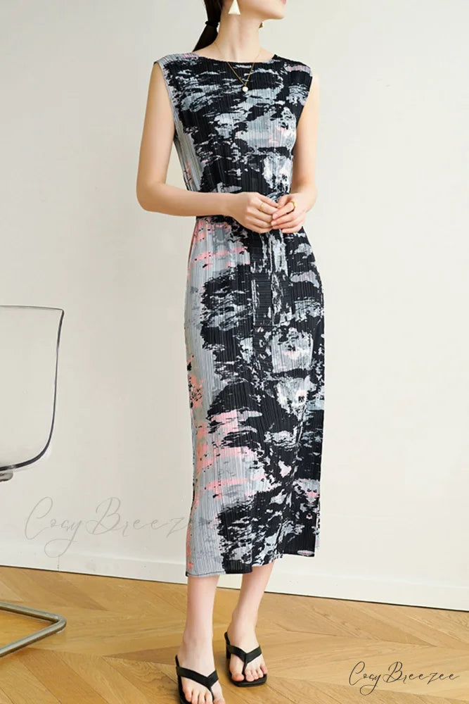 Printed Sleeveless Dress with Side Slit and Full Pleats