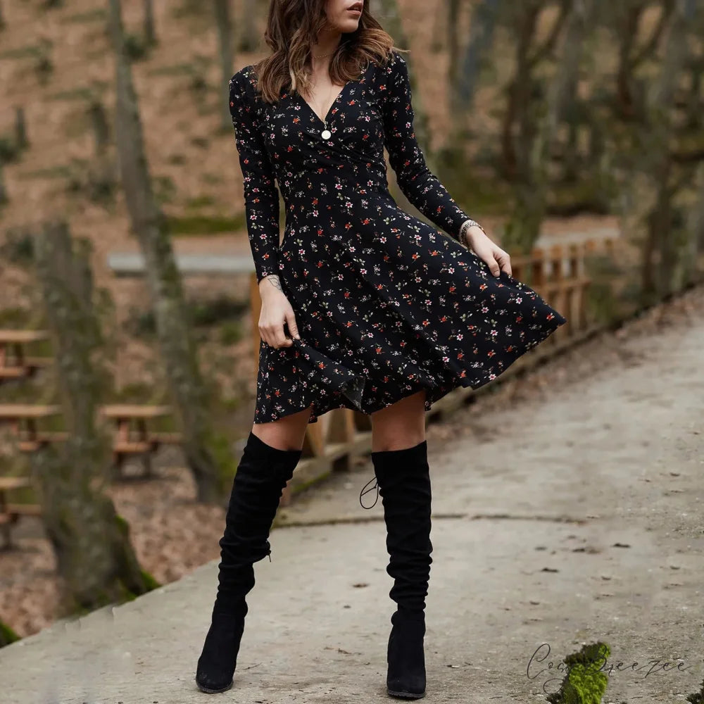Retro Floral Swing Midi Dress Black / S oldfloraldress-250126