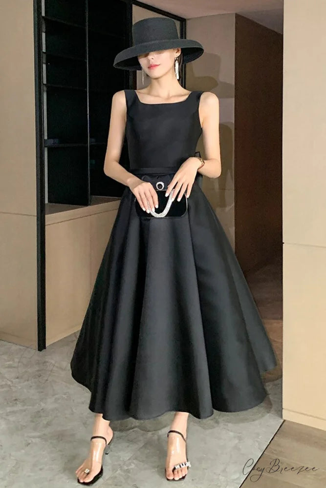 Reva Satin Backless Trendy Bow Midi Dress Black / 2